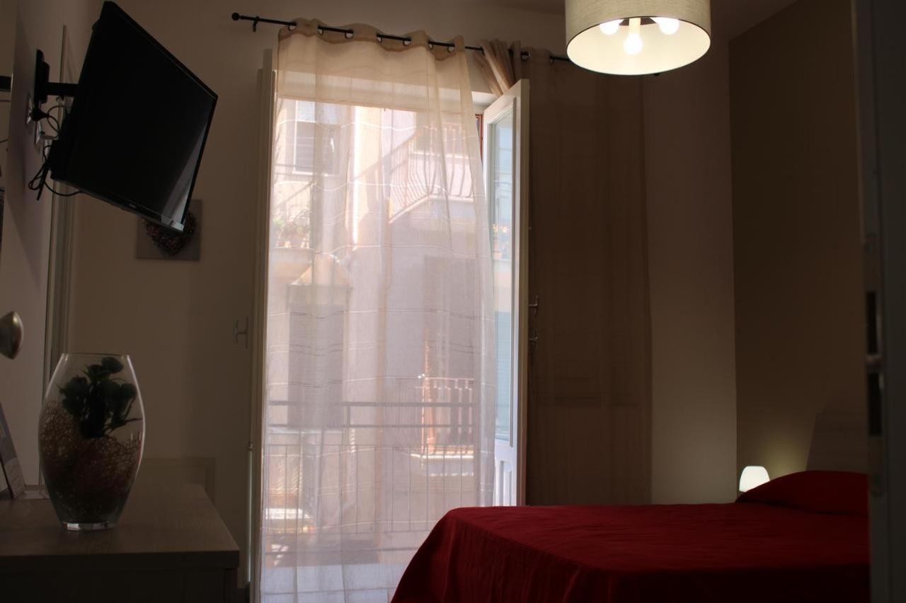 La Stanza Vicino Al Mare , Una Camera Da Letto E Bagno Con Balcone Vista Mare Apartamento Balestrate Exterior foto