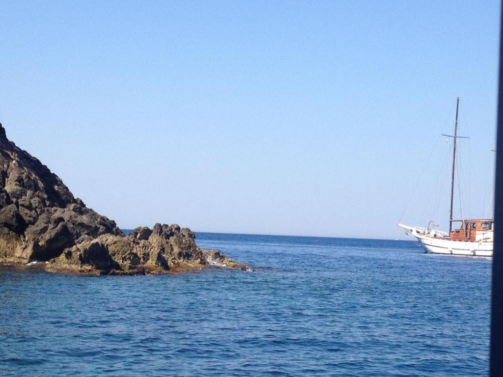 La Stanza Vicino Al Mare , Una Camera Da Letto E Bagno Con Balcone Vista Mare Apartamento Balestrate Exterior foto